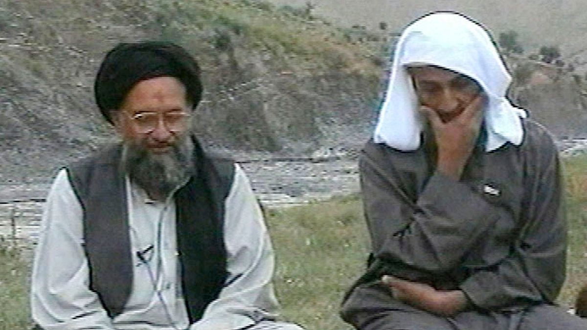 Aiman Al-Sawahiri zusammen mit Osama ben-Laden 