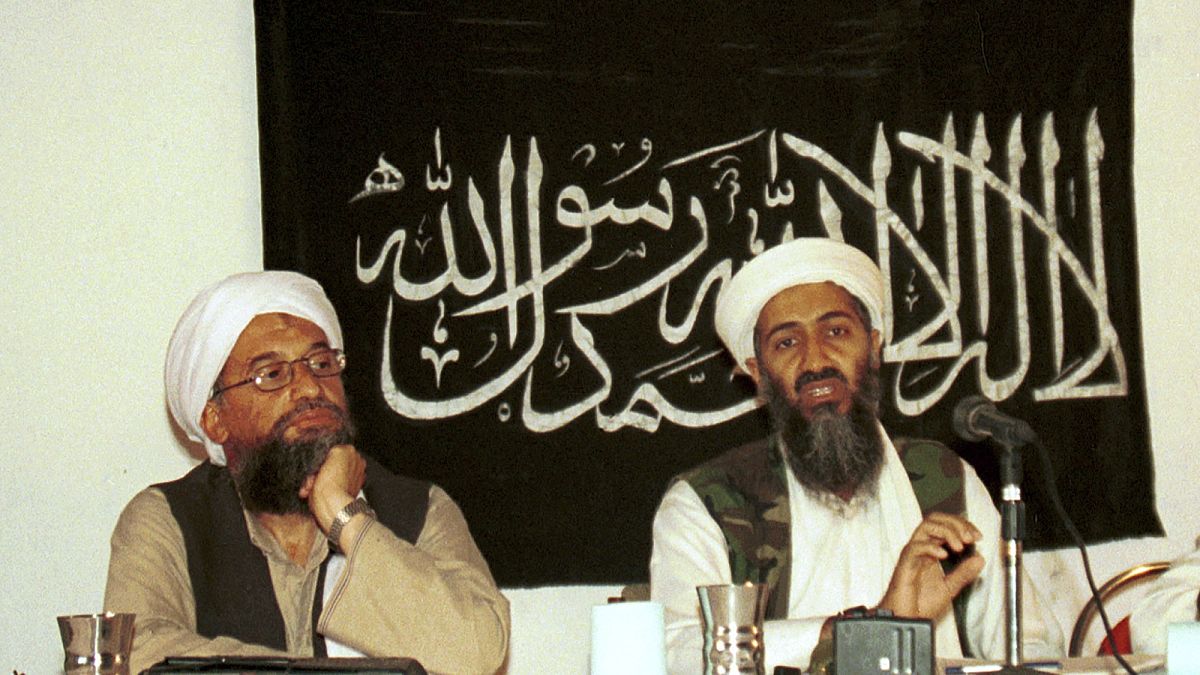 الظواهري وبن لادن عام 1998