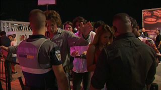 Cacheos en las entradas de las discotecas en Barcelona tras el aumento de casos de "pinchazos"