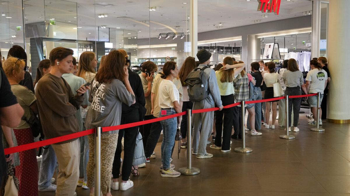 H&M deixa negócio na Rússia 