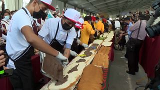 Giant sandwich breaks Mexico City record