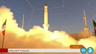 Az iráni állami tévé videója a Zuljanah műhold-vivő rakéta kilövéséről