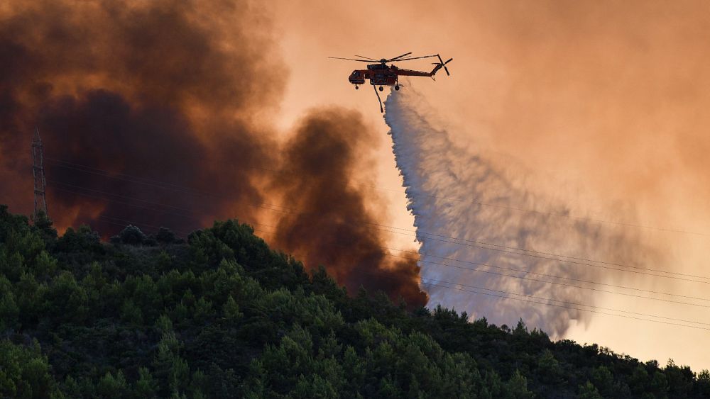 NATO deploys record 40 firefighting aircraft to Greece