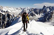 صعود به کوه مون‌بلان در مرز فرانسه و ایتالیا