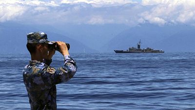 Kínai hadgyakorlat Tajvan partjaihoz közel