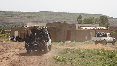 Mali: At least 4 soldiers and 2 civilians killed in an attack in Tessit