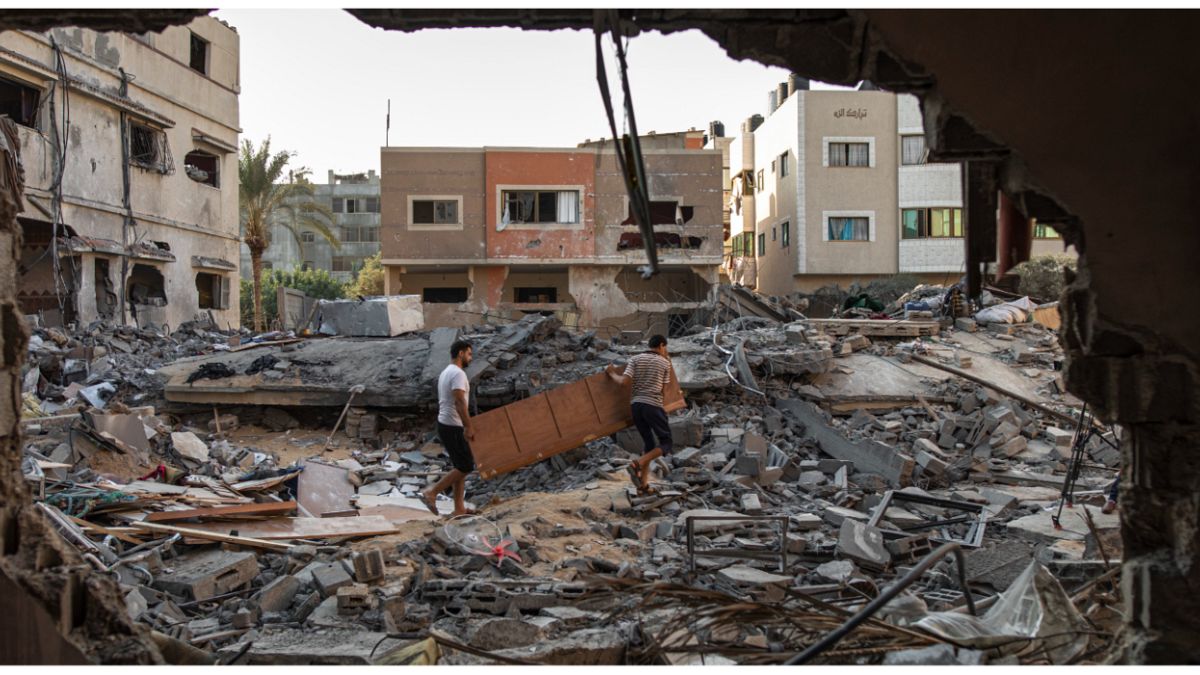 الصورة من قطاع غزة بعد تعرض المنطقة للقصف الإسرائيلي
