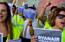 Ryanair-Angestellte bei einem Protest am Terminal 2 an Barcelonas "El Prat" Flughafen, 01.07.2022
