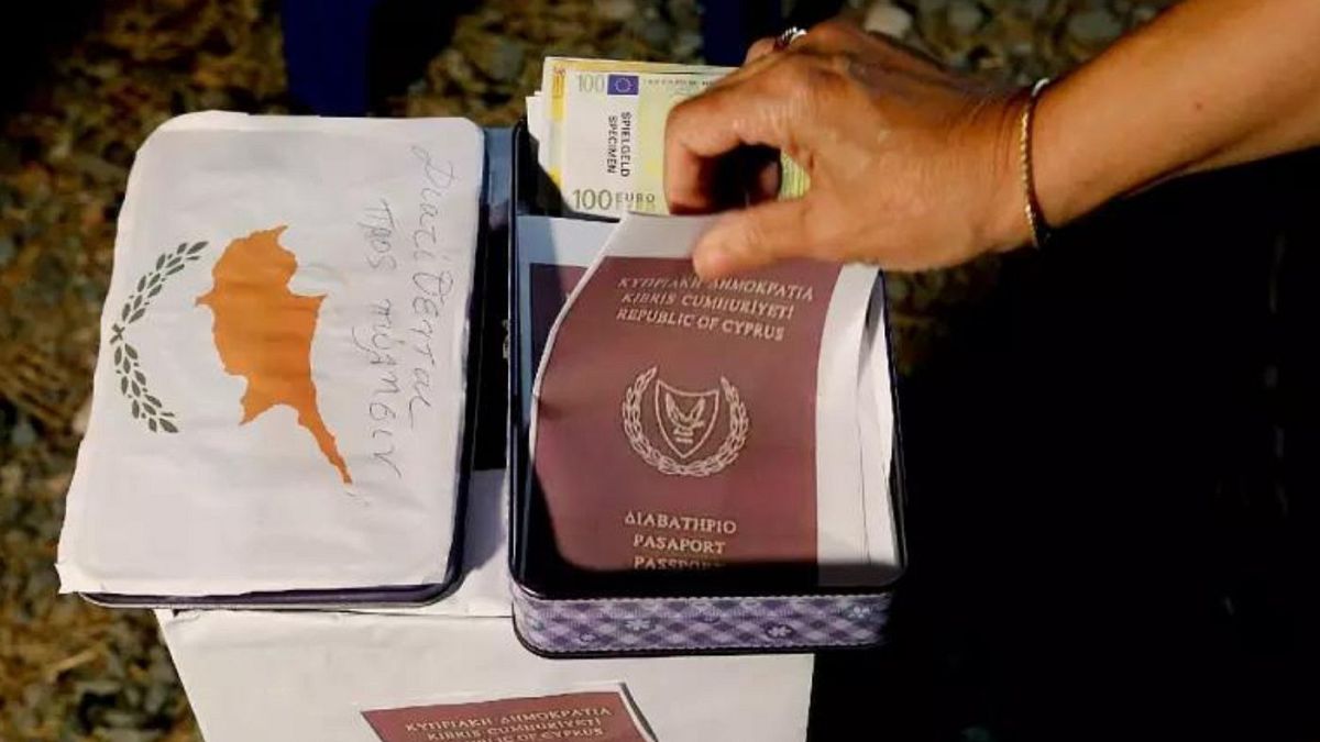 گذرنامه طلایی قبرس