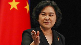 المتحدثة باسم وزارة الخارجية الصينية، هوا تشونينغ، خلال إحاطة يومية بمكتب وزارة الخارجية في بكين، الصين، الأربعاء 3 أغسطس / آب 2022.