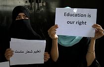 Frauen und Mädchen in Afghanistan fordern ihre Rechte ein