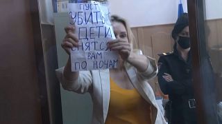 Marina Ovsiánnikova durante su comparecencia este jueves en un tribunal de Moscú.