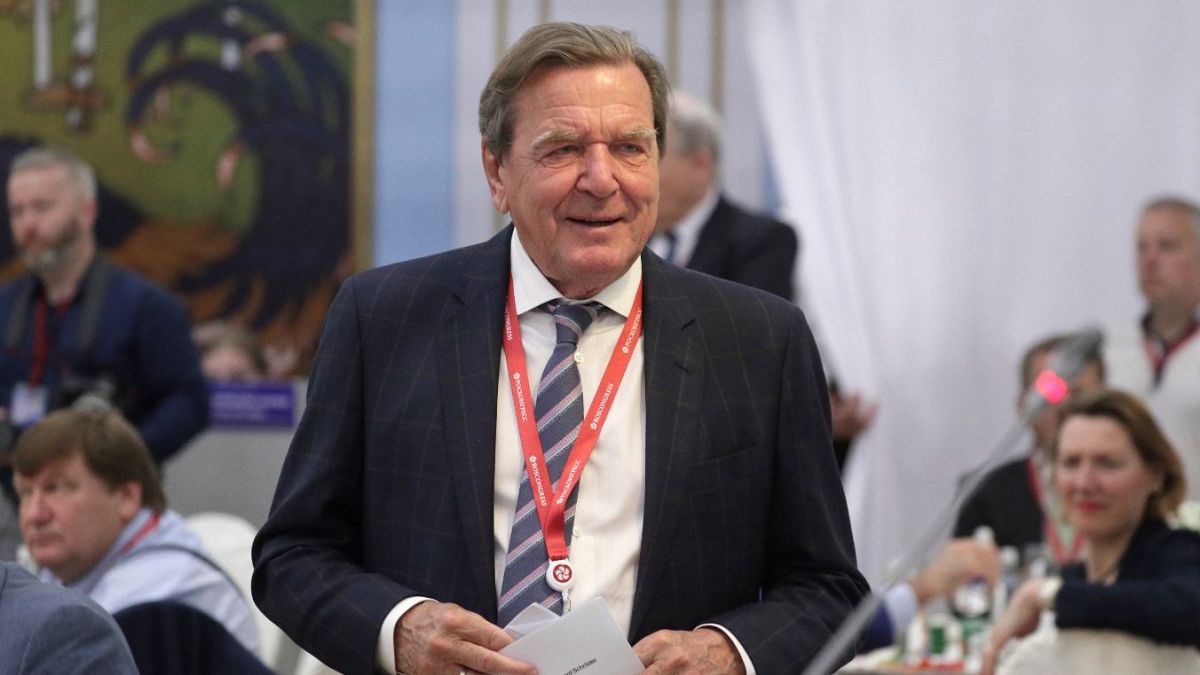 Gerhard Schroeder has maintained close ties with Russian President Vladimir Putin despite criticism.