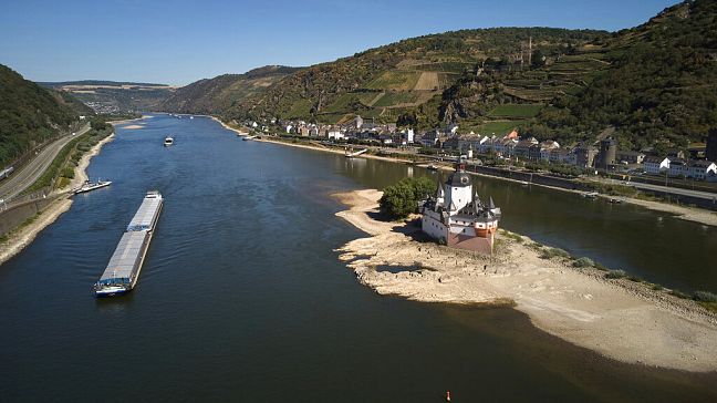 Niedrigwasser Am Rhein: Sorge Um Auswirkungen Auf Die Wirtschaft Wächst ...