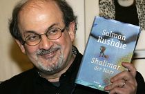 الكاتب سلمان رشدي في لندن (أرشيف)