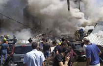 La detonación provocó un incendio en el mercado al por mayor de Ereván