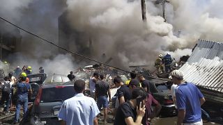 La nube di fumo dopo l'esplosione nel mercato di Surmalu
