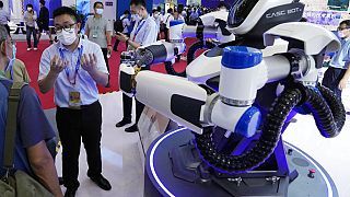 Japonya'da hazırlanan Bilim ve Teknoloji Göstergeleri 2022 raporuna göre Çin, bilimsel araştırma açısından ABD'yi geçerek dünyada lider oldu