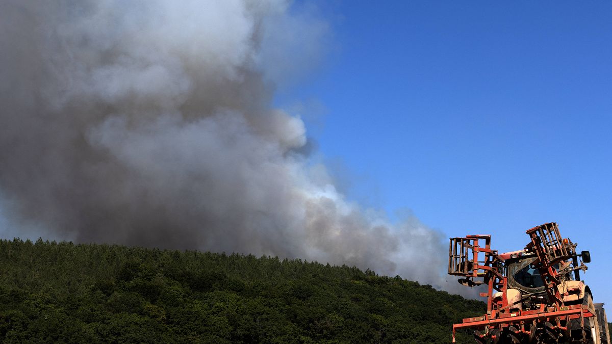 In Spanien, Portugal und Frankreich könnten Winde die Feuer weiter anfachen