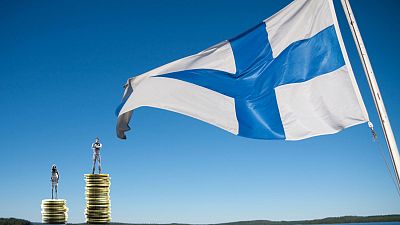 تلاش دولت فنلاند برای کاهش شکاف موجود در پرداخت حقوق بین مردان و زنان