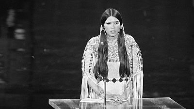 Sacheen Littlefeather declines Marlon Brando's Oscar