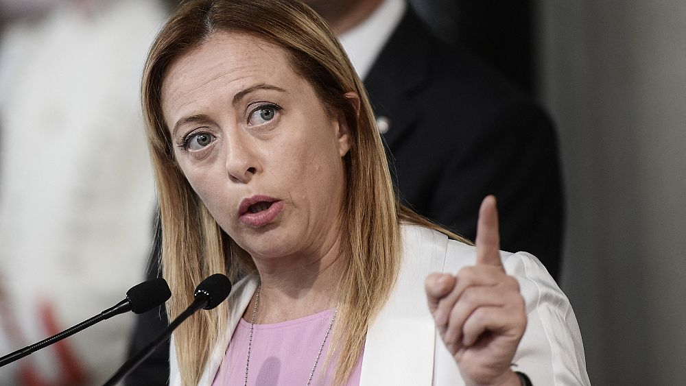 Elezioni in Italia: l’estrema destra Georgia Meloni, il cui nome è legato al fascismo, è al primo posto nei sondaggi d’opinione