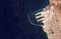 صور الأقمار الاصطناعية التي حللتها وكالة أنباء أسوشييتد برس، تظهر السفية الروسية قبالة ساحل طرطوس السوري