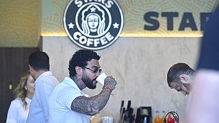 Ο Ρώσος ράπερ Τιμάτι, ιδιοκτήτης των νέων Starbucks της Ρωσίας