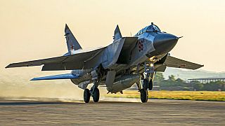 orosz harci gépeket telepítenek Kalinyingrádba