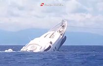 Die 40-Meter-Yacht sinkt vor der italienischen Küste.