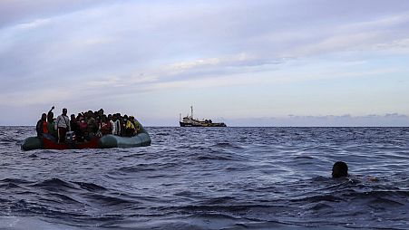 Akdeniz'de kaçak göç krizi