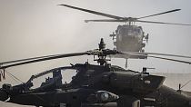 CENTCOM kuvvetleri bölgedeki İran destekli militanlara AH-64 Apache helikopterleri, AC-130 silahlı helikopterler ve M777 toplar ile saldırı düzenledi