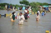 Pakistan'da muson yağmurları felakete dönüştü