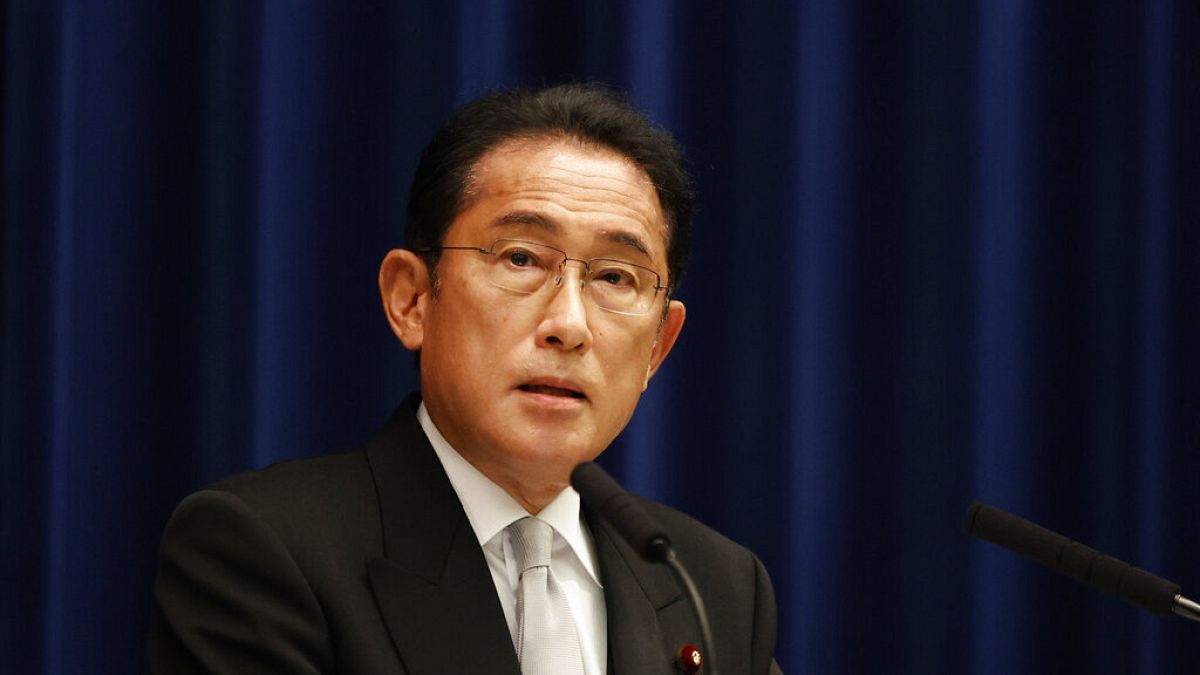 Japonya Başbakanı Kişida Fumio (arşiv)