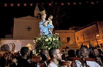 احتفالات بنقل تمثال "سيدة تراباني"-تونس
