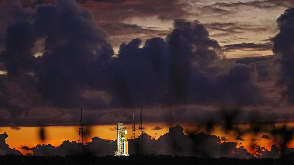 NASA delays the launch of the Orion spacecraft into orbit all-around the Moon