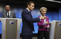 ماکرون و فون درلاین در نشست رهبران اروپایی بروکسل