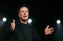 Elon Musk, Twitter'ı satın almak için yaptığı 44 milyar dolarlık anlaşmayı feshetmek istiyor
