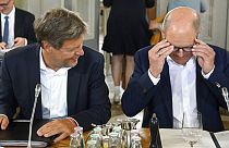 Bundeswirtschaftsminister Robert Habeck und Bundeskanzler Olaf Scholz