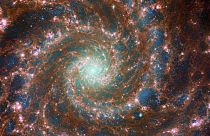 James Webb Uzay Teleskobu tarafından görüntülenen Hayalet Galaksi (Phantom Galaxy)
