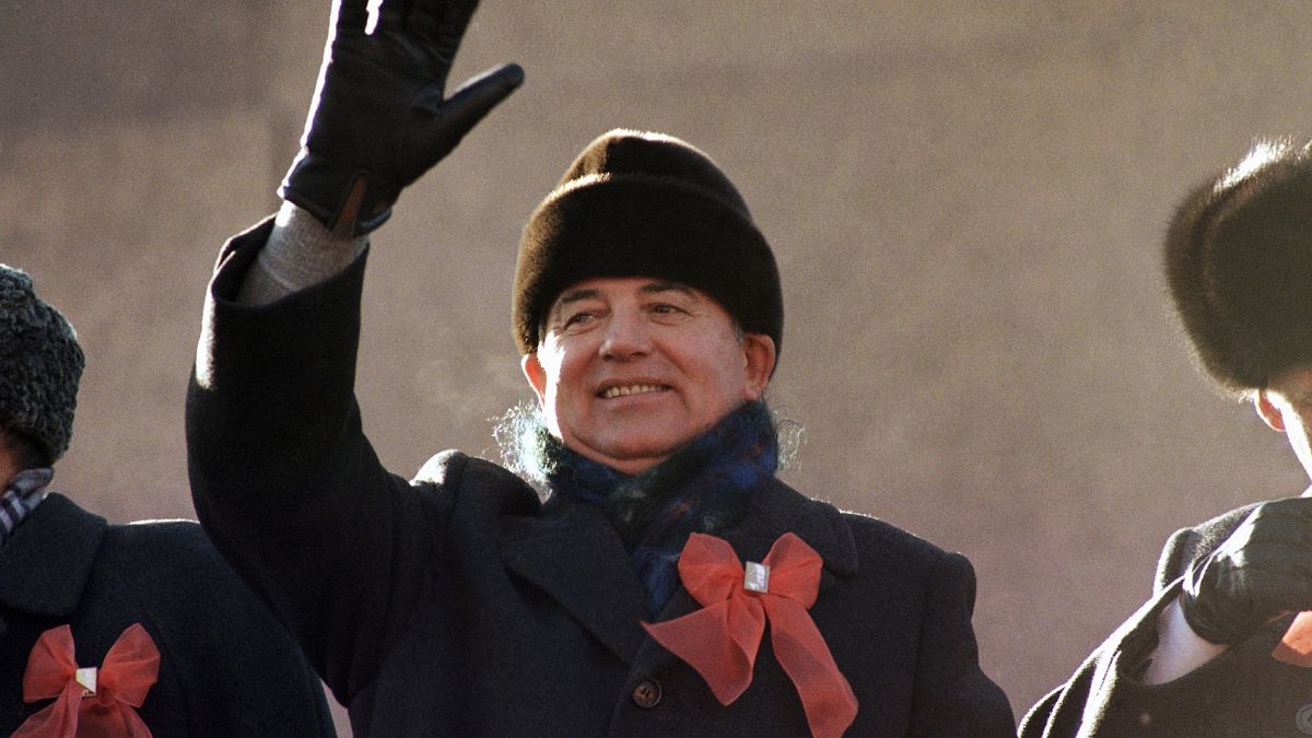 Διχασμένη η ρωσική κοινή γνώμη για τον πρώην πρόεδρο της πρώην ΕΣΣΔ Μιχαήλ Γκορμπατσόφ