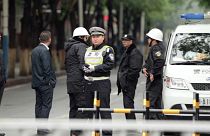La policía china patrulla en las calles de Urumqi, en Xinjiang