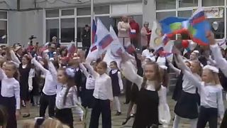 Εικόνα από τις εκδηλώσεις κατά την έναρξη του σχολικού έτους στη Ρωσία