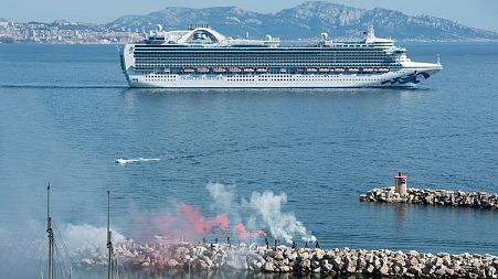 A 2019 protest against the pollution caused by cruise ships. In 2022, 50,000 people have signed an anti-cruise petition in Marseille