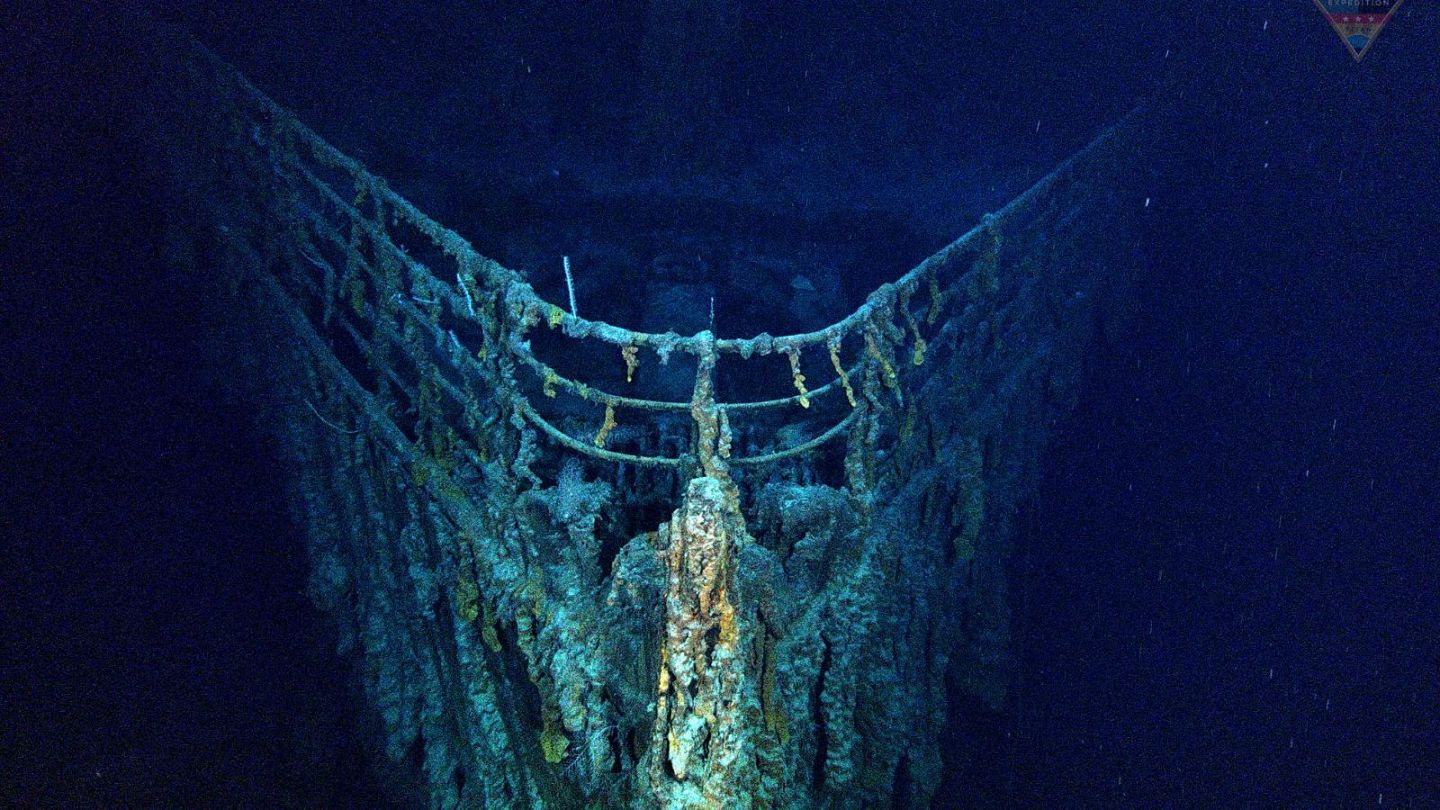 Unseen footage of the Titanic wreck revealed. How can you visit the dive  site? | Euronews