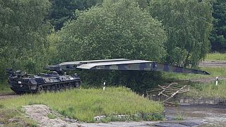  Panzerschnellbrücke "Biber" bei Truppenübung in Münster - ARCHIV