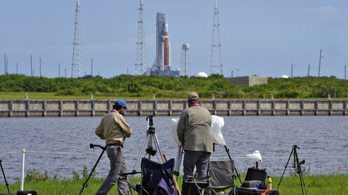 Amatőr csillagászok a Kennedy űrközpont közelében