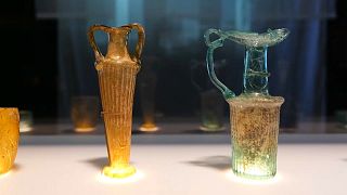 المتحف البريطاني يتولةى ترميم قطع أثرية زجاجية تضررت من انفجار مرفأ بيروت عام 2020