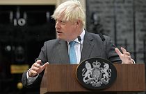 Boris Johnson frente a Downing Street