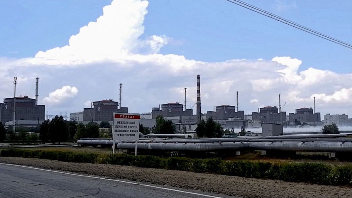 Az orosz ellenőrzés alatt álló zaporizzsjai atomerőmű a délkelet-ukrajnai Enerhodarban 